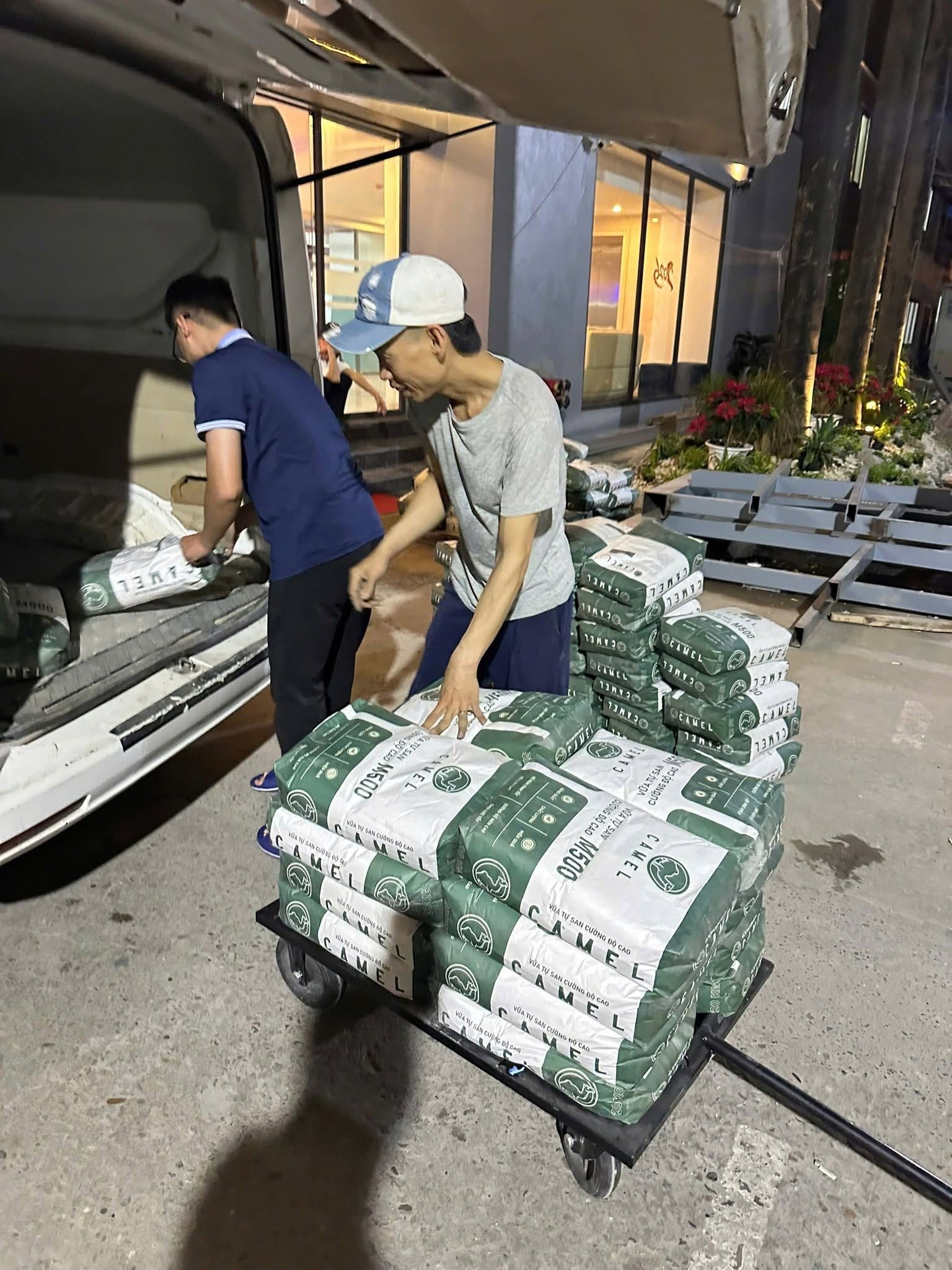 Phân Tích Chi Tiết Các Lỗi Kỹ Thuật Trong Các Bước Thi Công Vữa Tự San