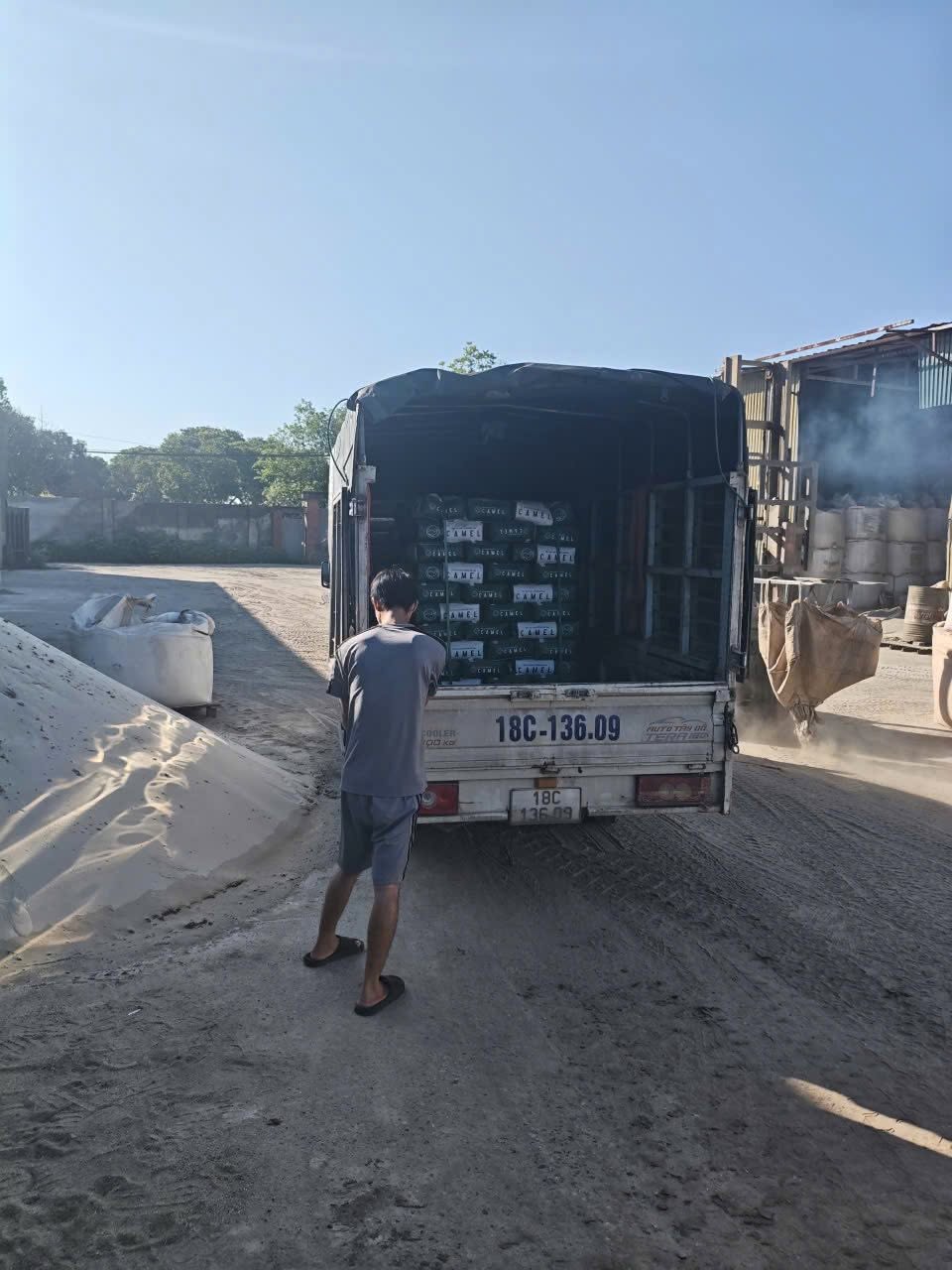 Hướng Dẫn Thi Công Vữa Tự San Đạt Độ Dày Chuẩn Đẹp